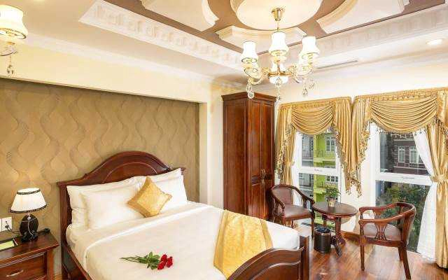 Navy Flowers Hotel