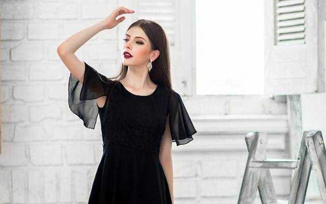 Nefertiti Fashion - Cách Mạng Tháng 8
