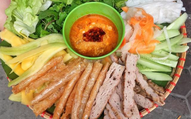 Quán Ăn Nem Nướng Nha Trang - Chùa Láng