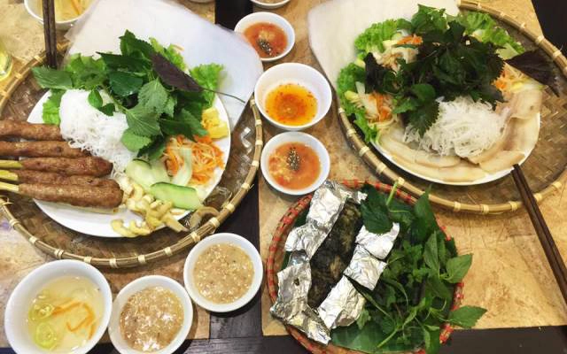 Quán Ăn Nét Huế - Nguyễn Khánh Toàn