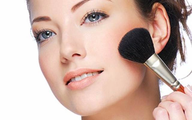 Nga Nail & Make Up - Xóm Thượng