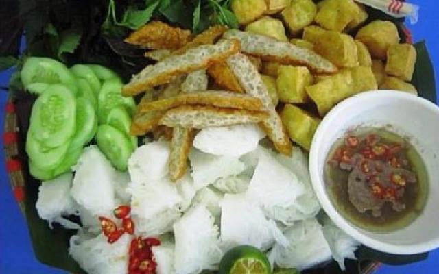 Quán Ăn Nga Sơn - Bún Chả & Bún Đậu