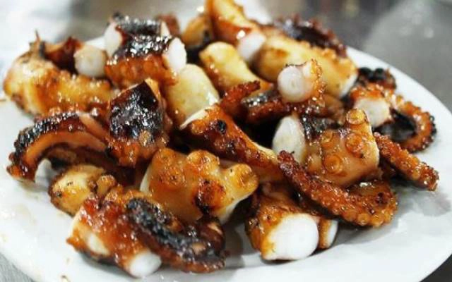 Quán Ăn Ngân Hồng - Hải Sản Vân Đồn