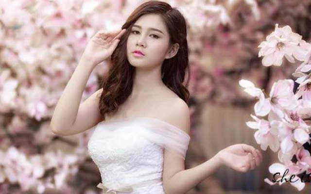 Nghệ Thuật Uốn Tóc Ngọc Hiếu - Mai Xuân Thưởng