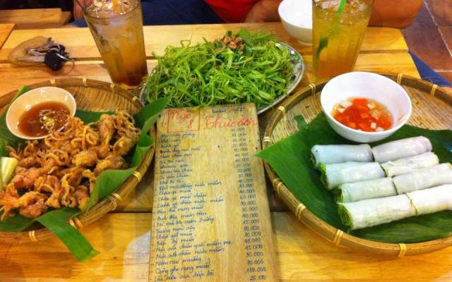Quán Ăn Ngõ 8 - Trà Chanh & Lẩu Riêu Cua Đồng - Cù Lao