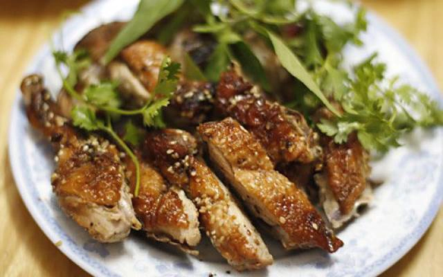 Quán Ăn Ngọc Bé - Vịt Cỏ Vân Đình
