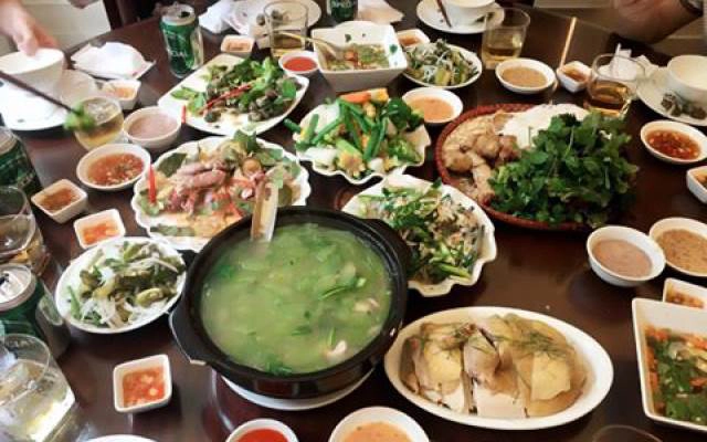 Ngọc Châu - Lẩu & Hải Sản Đủ Món