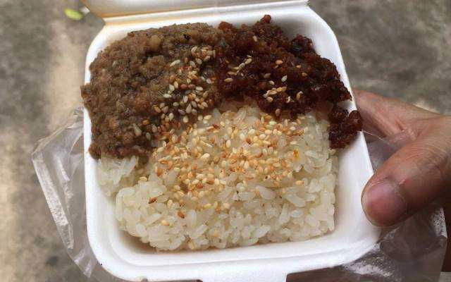 Ngọc Lan - Xôi, Bánh Mì & Đồ Ăn Vặt