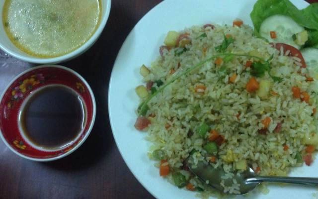 Quán Ăn Ngọc Thúy - Cơm, Hủ Tiếu & Mì Xào