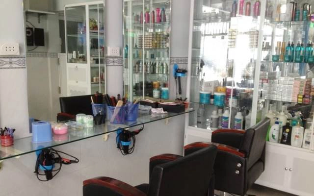 Ngọc Tuấn 2 Beauty Salon - Cô Giang