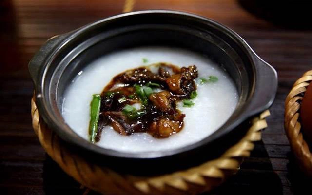 Quán Ăn Ngon - Cháo Ếch Singapore - Cách Mạng Tháng 8