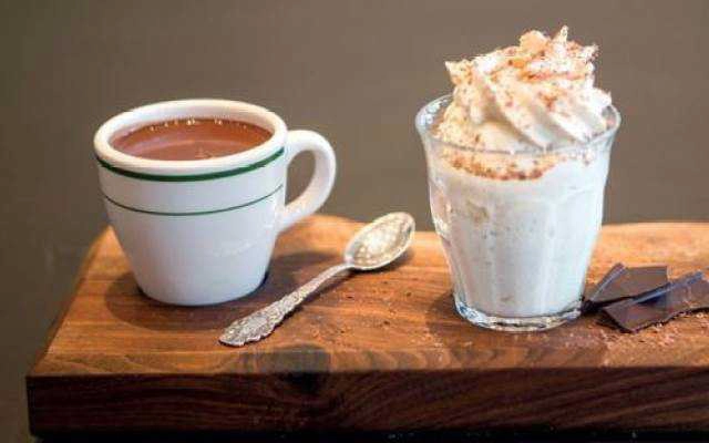 Nguyên Chất Coffee - Bình Thành
