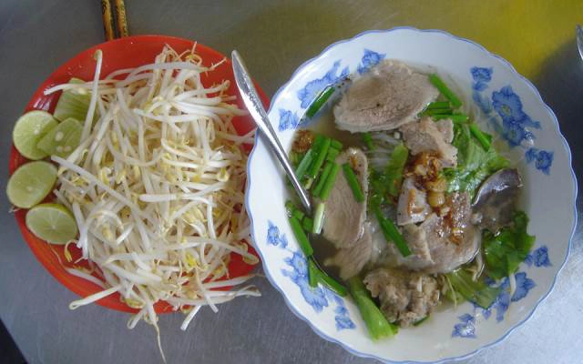 Quán Ăn Nguyên - Hủ Tiếu