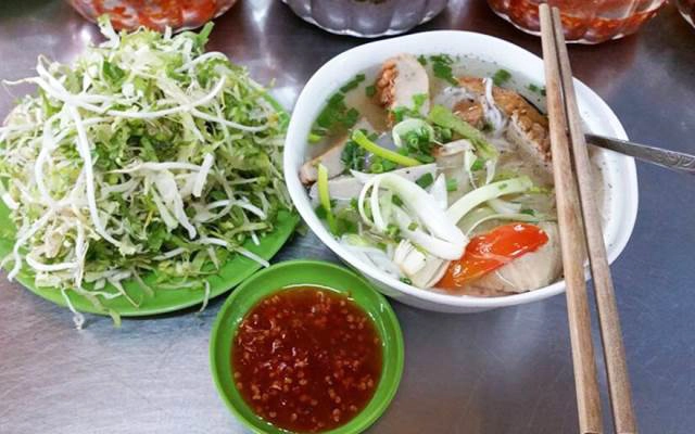Quán Ăn Nguyên Loan - Bún Cá