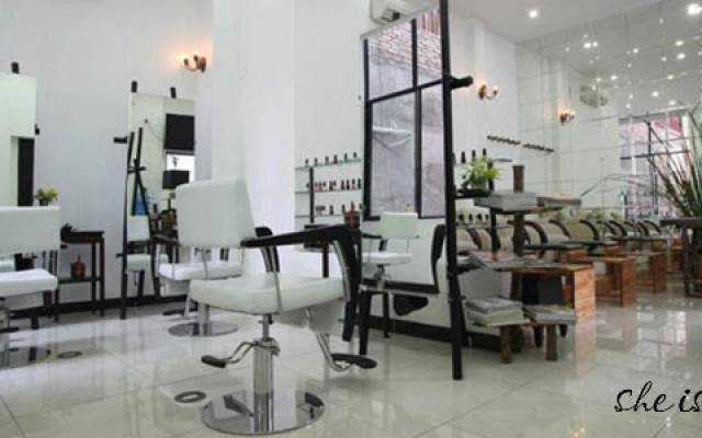 Nguyễn Thủy Salon Spa
