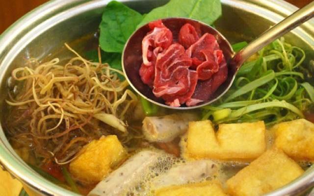 Quán Ăn Nhà Ga - Lẩu Riêu Cua Bắp Bò