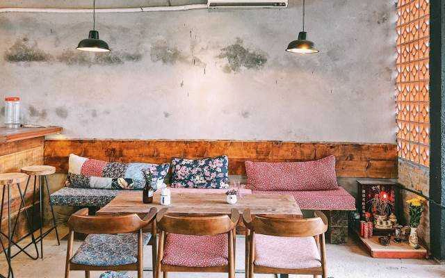 Nhà Gỗ - Wooden House Coffee