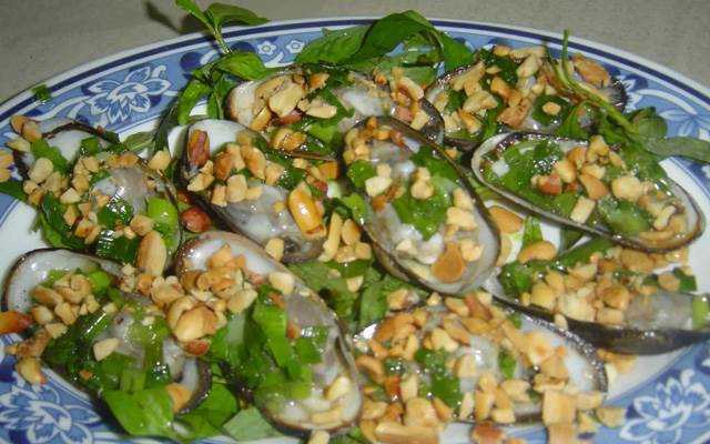 Nhà Hàng 555