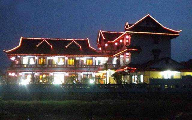 Nhà Hàng Á Đông Restaurant - Món Ăn Việt Nam