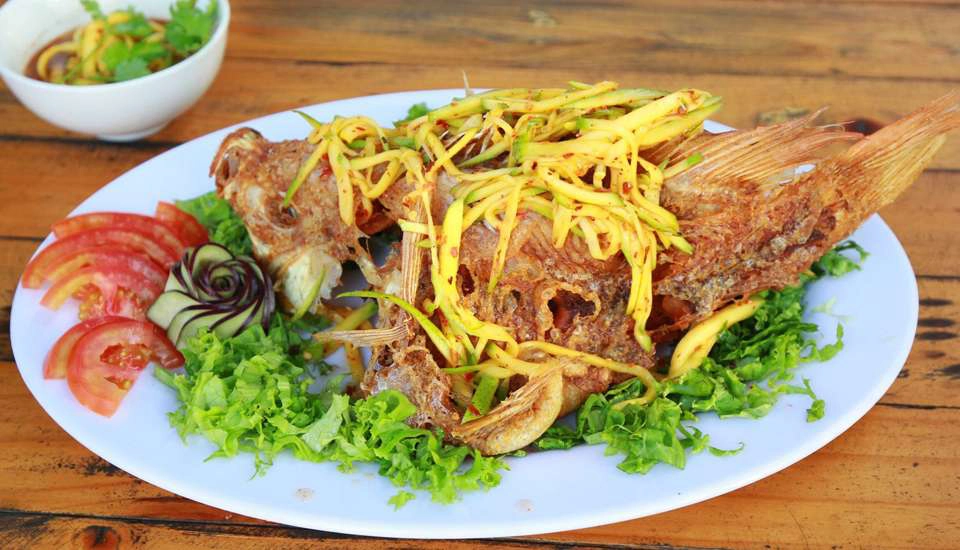 Nhà Hàng Ba Ngói - Khu Du Lịch Sinh Thái Vườn