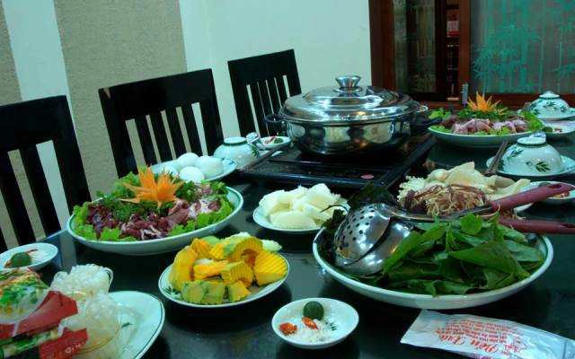 Nhà Hàng Bến Xưa - Đặc Sản Dân Tộc