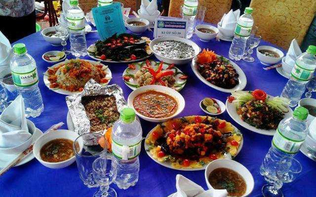 Nhà Hàng Biển Tình - Hải Sản Các Loại