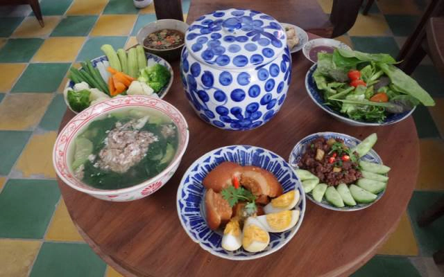 Nhà Hàng Cafe 4221 - Cơm Việt Nam & Homestay