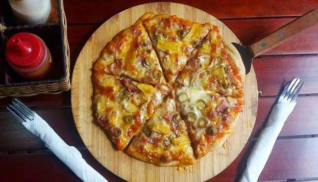 Nhà Hàng Cowboys Pizza & Steak House - Bái Tử Long