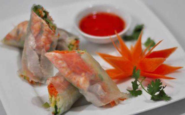 Nhà Hàng Elegant Restaurant & Lounge - Ẩm Thực Á & Âu