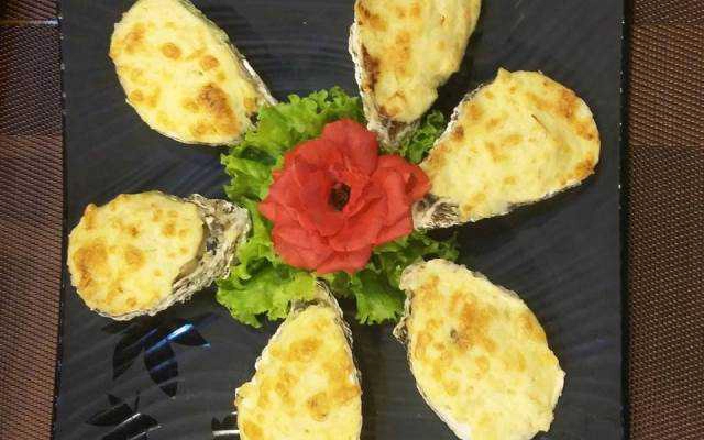 Nhà Hàng Garlic - Lẩu Nướng Sông Công