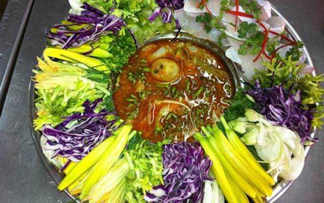 Nhà Hàng Gió Tây