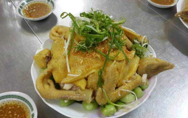 Nhà Hàng Góc Phố Xanh - Gà Hấp Muối