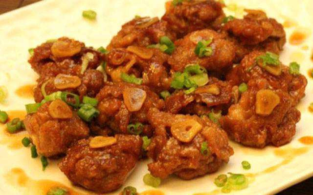 Nhà Hàng Góc Phố