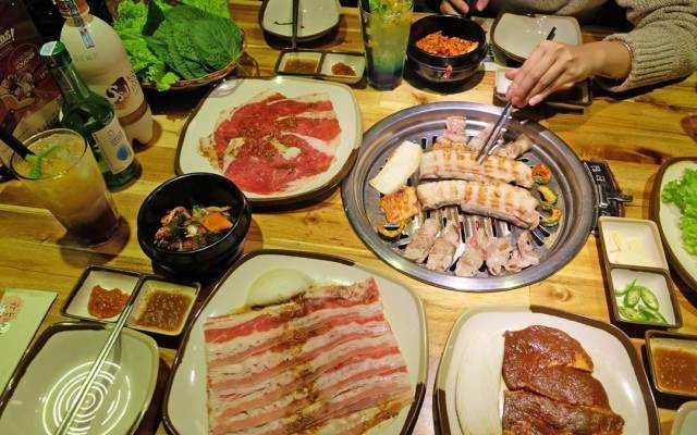 Nhà Hàng GoGi House - Nướng Hàn Quốc - Đình Bảng