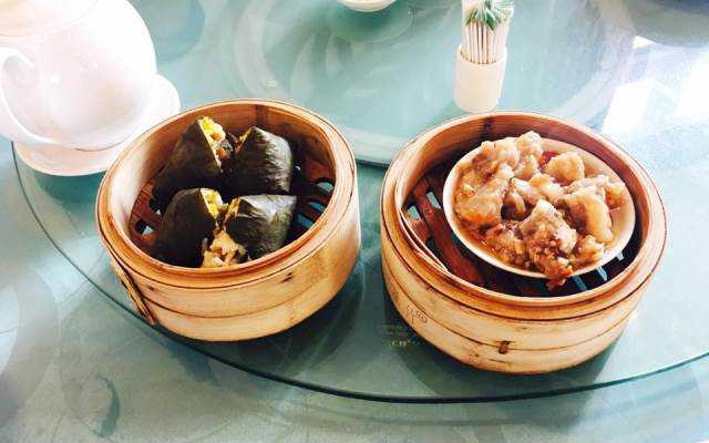 Nhà Hàng Grand Square Restaurant