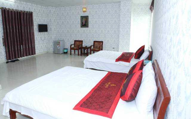 Nhà Hàng Green Grass Hotel