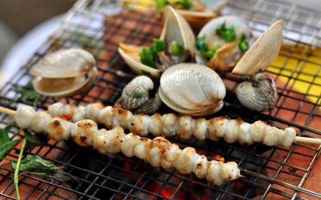 Nhà Hàng Hải Sản & Nướng Leng Keng - Hồ Đắc Di