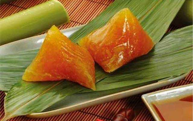 Nhà Hàng Hoa Luân