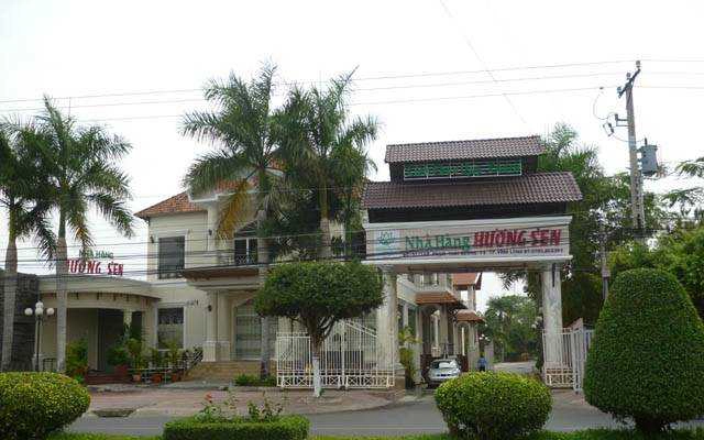 Nhà Hàng Hương Sen - Phạm Thái Bường