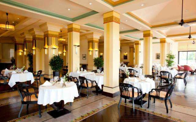Nhà Hàng Le Parfum Restaurant - La Residence Hotel