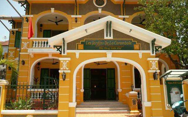 Nhà Hàng Les Jardins De La Carambole - Ẩm Thực Pháp