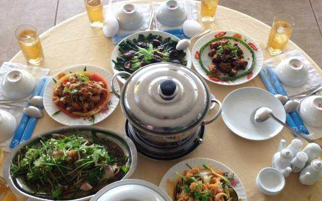 Nhà Hàng Lộc Thiên