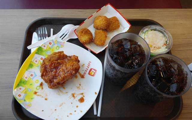 Nhà Hàng Lotteria - Nguyễn Hữu Thọ