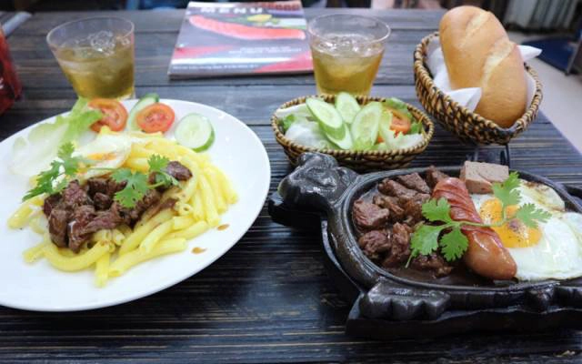 Quán Ăn Nhã Hằng Ngân - Bò Né - Nguyễn Chí Thanh
