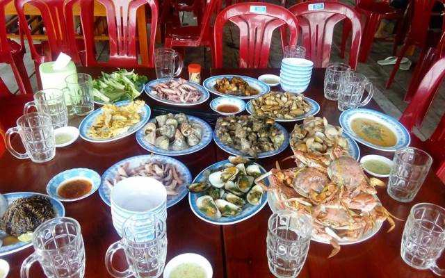 Nhà Hàng Nhà Bè Cầu Giá - Hải Sản Hải Phòng