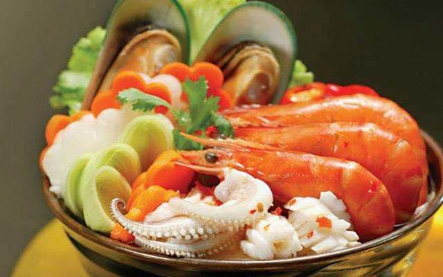 Nhà Hàng Phượng Vỹ
