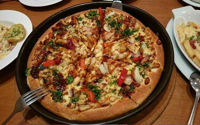 Nhà Hàng Pizza Hut - Ba Cu