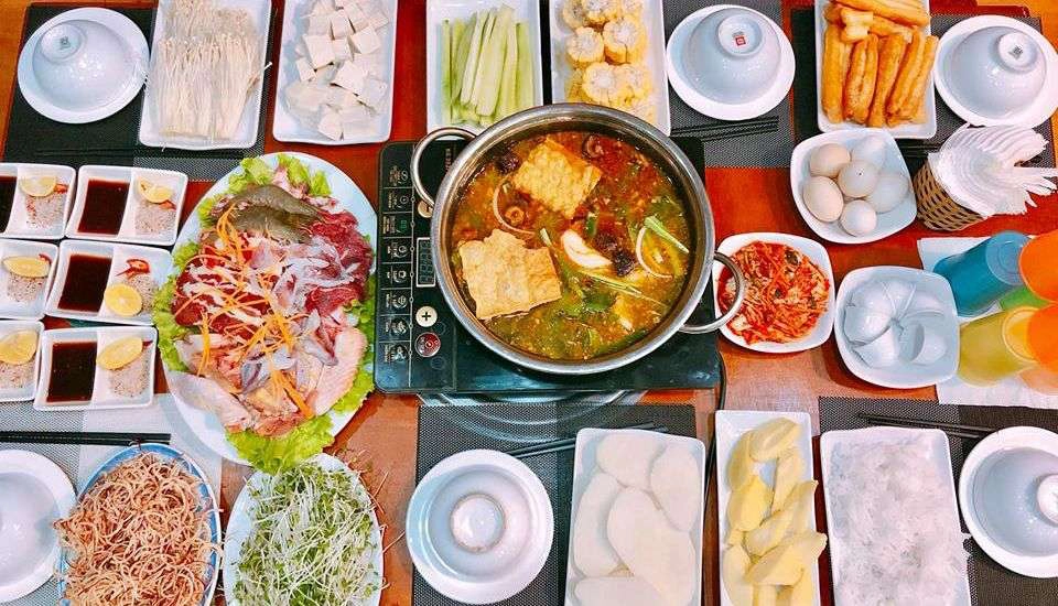 Nhà Hàng Quán Cay Đức Huệ - Lẩu & Nướng - Cầu Vượt Đán