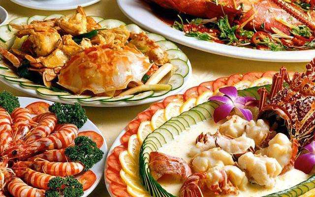 Nhà Hàng Quán Vàng - Ẩm Thực Việt