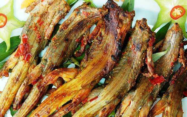 Nhà Hàng Quán Việt Mũi Né - Huỳnh Thúc Kháng